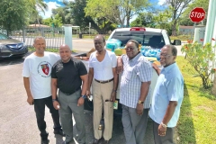 Men-delivering-Relief-supplies1
